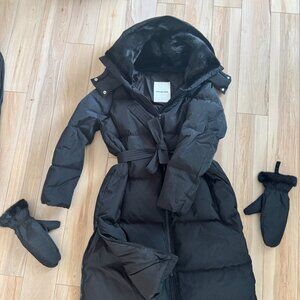 YVES SALOMON Black Coat with Detachable Mink Collar in Technical Fabric